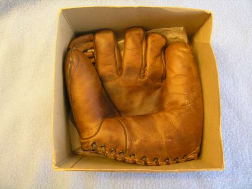 Don Gutteridge JC Higgins 1621 1 Front Doug